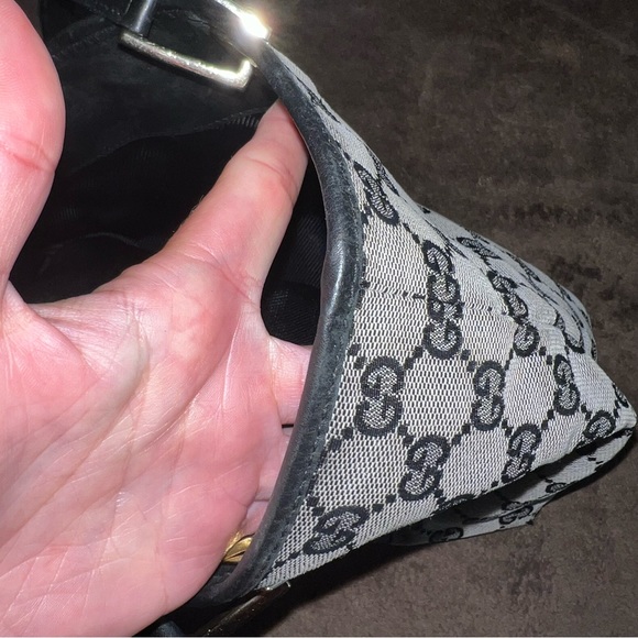 GUCCI GG CANVAS SMALL TOTE - Picture 6 of 15